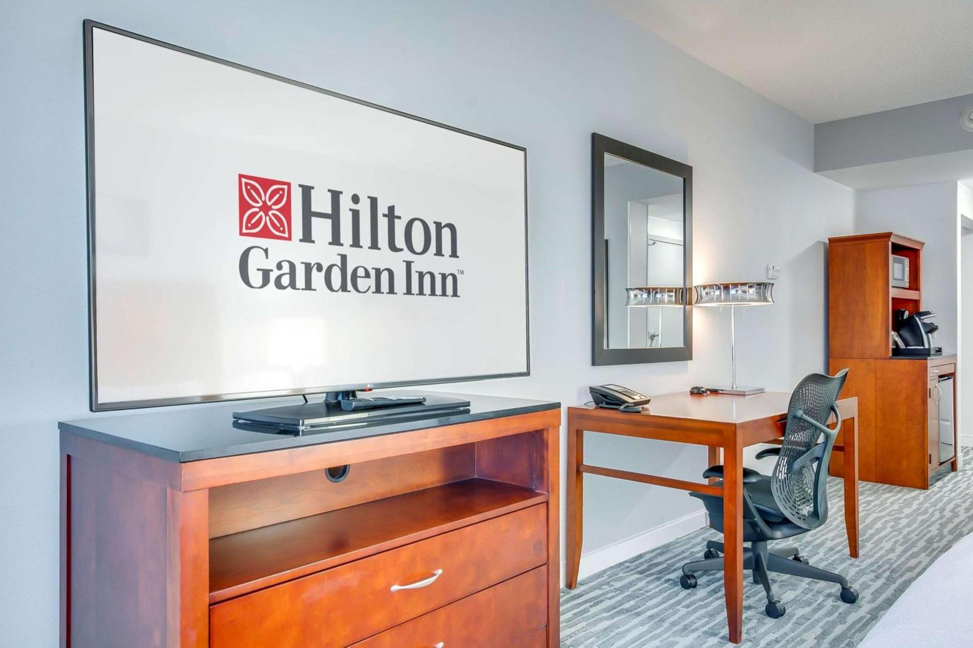 Hotel Hilton Garden Louisville-northeast 3*