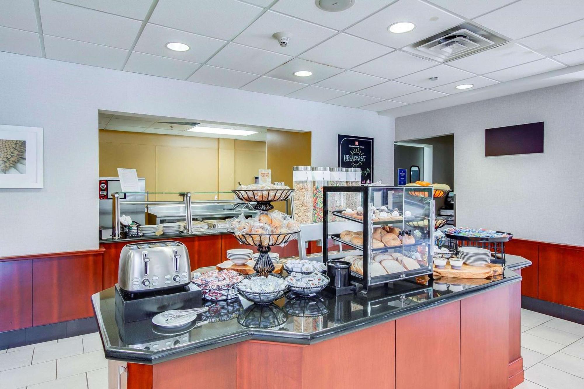 Hilton Garden Louisville-northeast Hotel Louisville